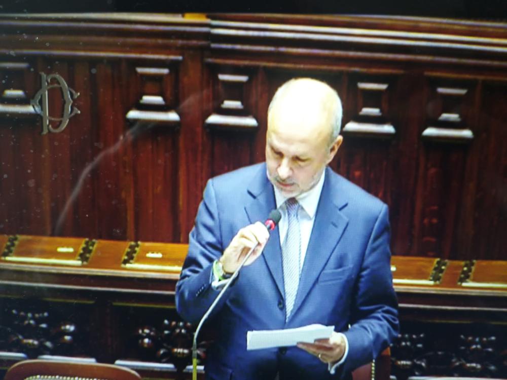Vaccini, Schillaci: "Mai messi in discussione dal Governo"